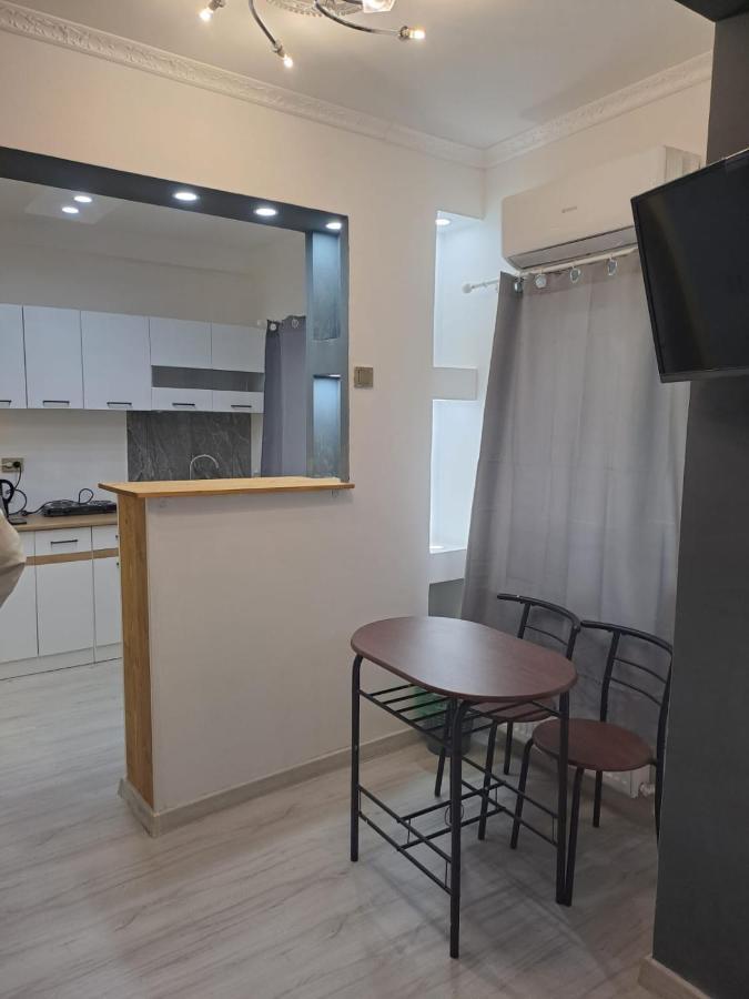 Deluxe Studio Oldtown Apartman Bukarest Kültér fotó