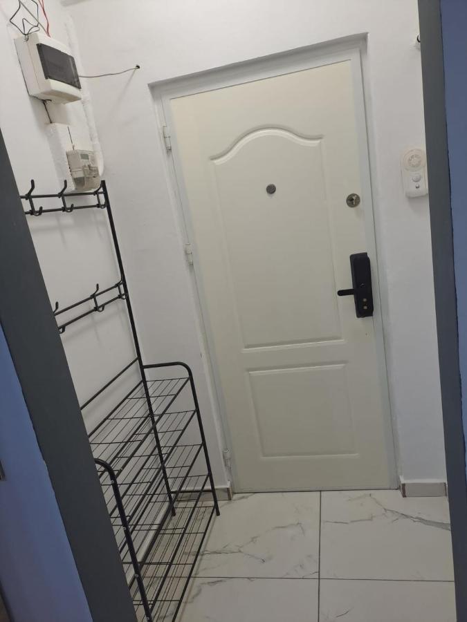 Deluxe Studio Oldtown Apartman Bukarest Kültér fotó