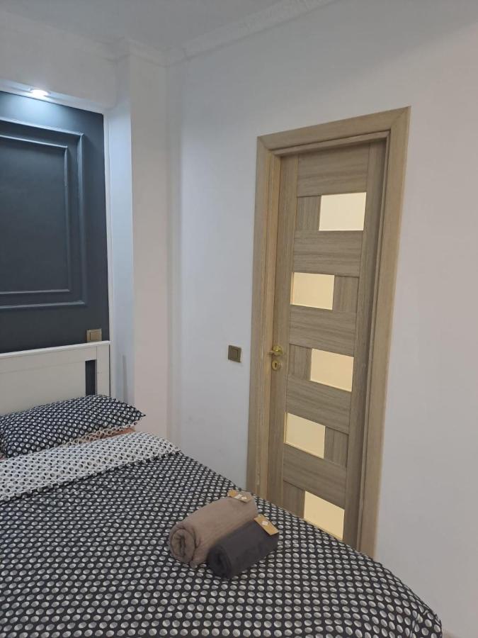 Deluxe Studio Oldtown Apartman Bukarest Kültér fotó