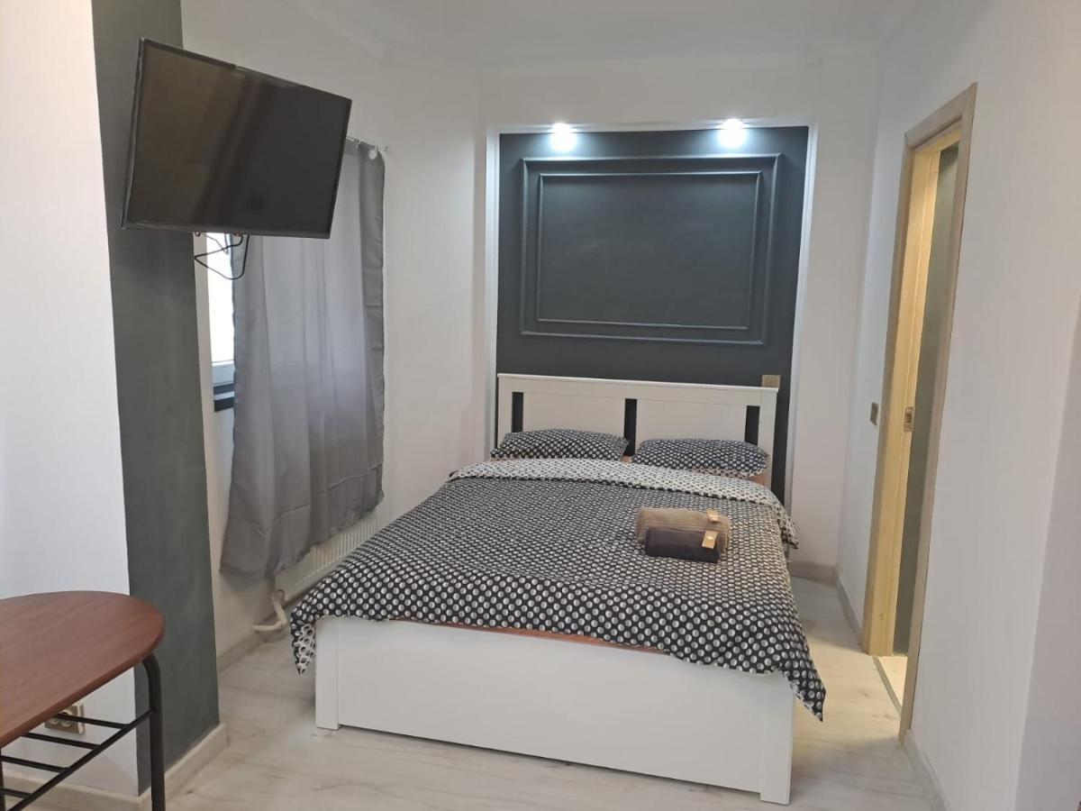 Deluxe Studio Oldtown Apartman Bukarest Kültér fotó